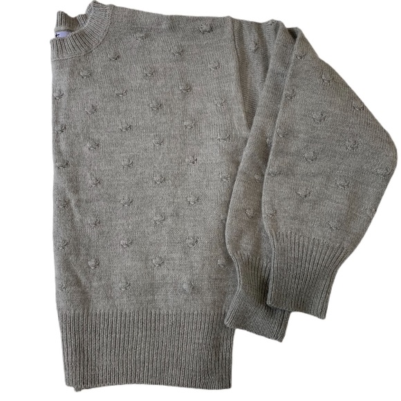 Vylette Heather Gray Bauble Stitch Pom Pom Sweater Junior M - Picture 7 of 14